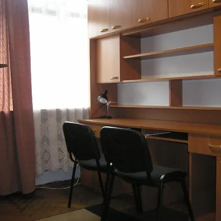 3a Samodzielne Mieszkanie Dwupokojowe Z Aneksem Kuchennym Pokoje Przechodnie Halczyna 9 Alfa * Cracovie